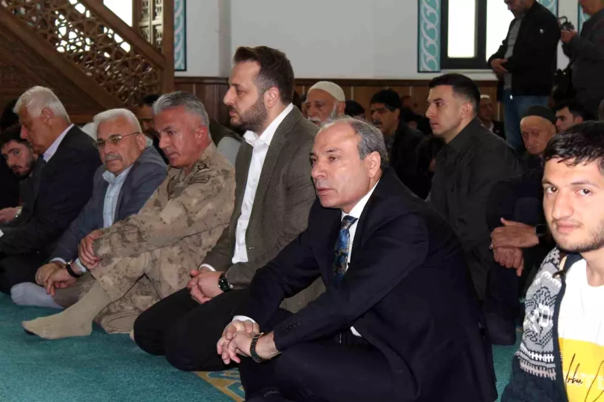 Siirt\'te şehitler için mevlit okutuldu