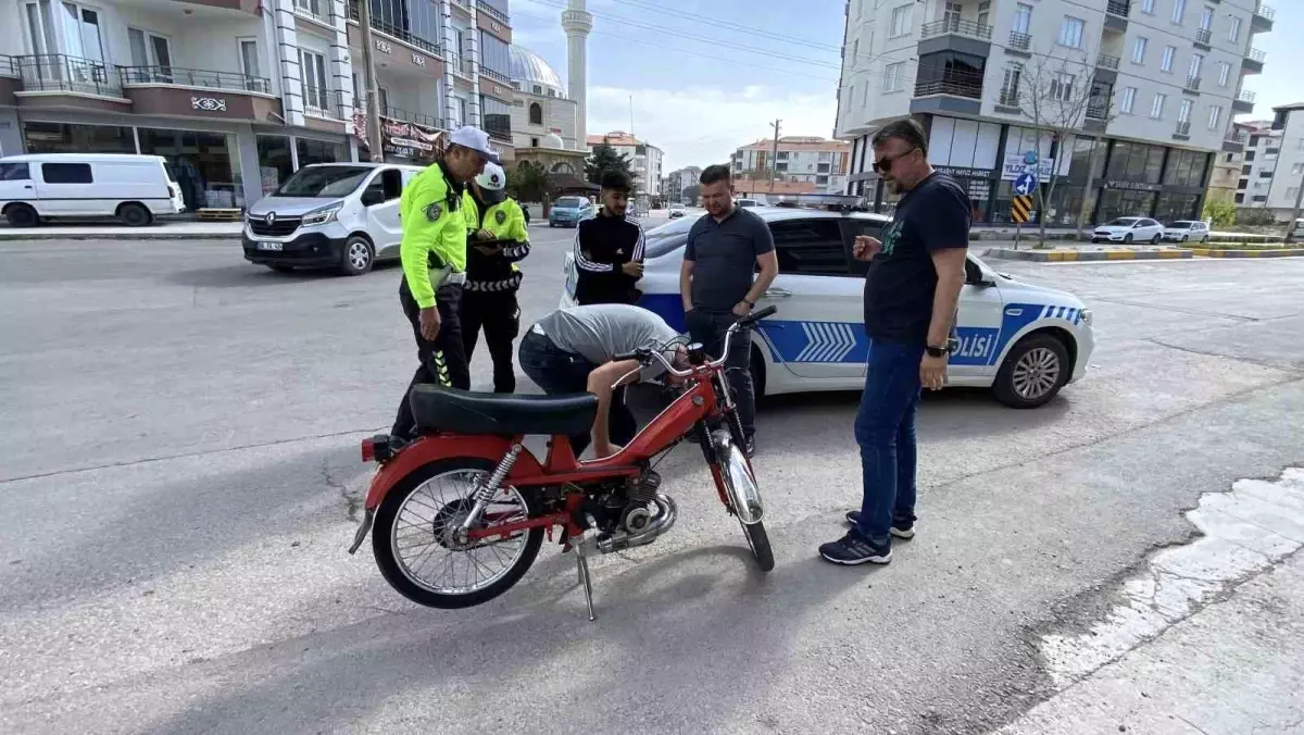 Aksaray\'da Kasksız Motosiklet Ceza!