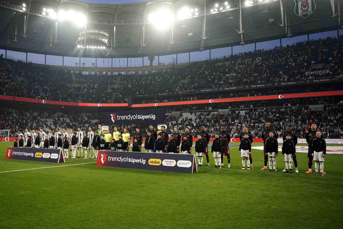 Beşiktaş - Hatayspor Maçı Başladı