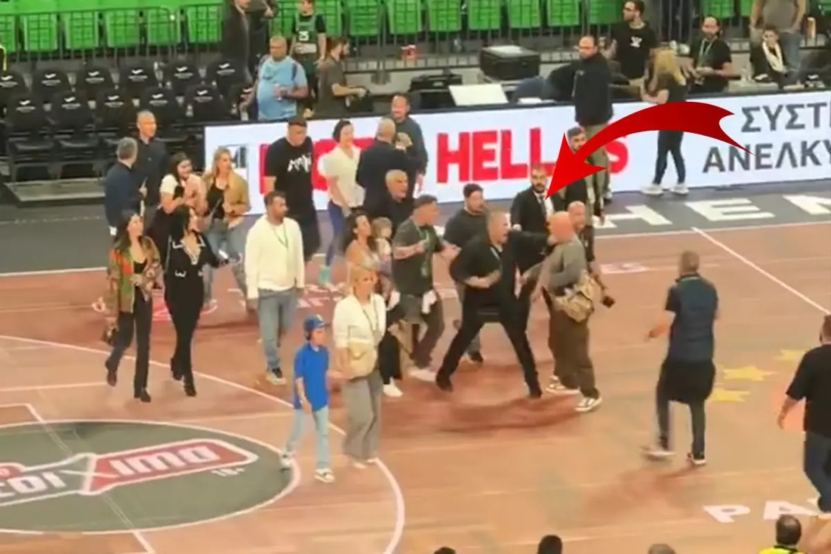 Yunanistan\'da rezillik! Anadolu Efes\'e saldırı