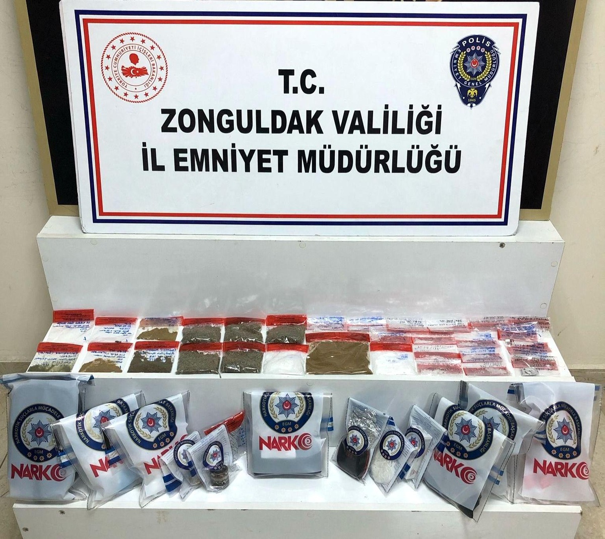 Zonguldak\'ta Narkotik Operasyonu: 3 Şüpheli Yakalandı