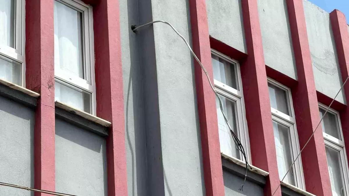 Klima Takarken Düştü, Hayati Tehlikesi Yok