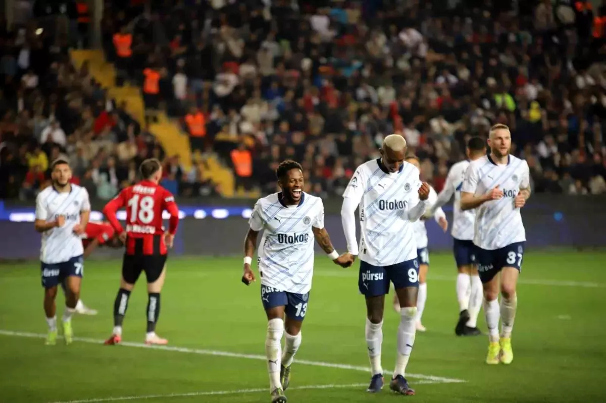 Fenerbahçe Gaziantep\'i 3-1 Yendi