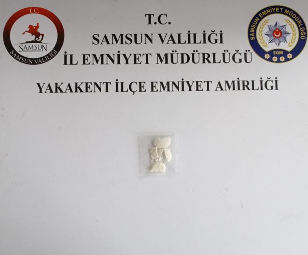 Samsun\'da Uyuşturucu ve Tarihi Eser Operasyonu