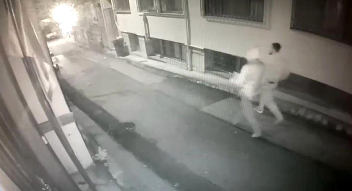 Bursa\'da Motosiklet Hırsızları Suçüstü Yakalandı