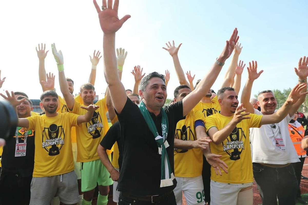 Aliağa Futbol Tarihe Geçti