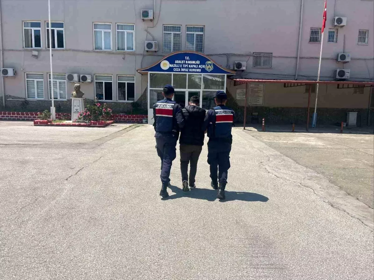 Dolandırıcı Operasyonda Yakalandı