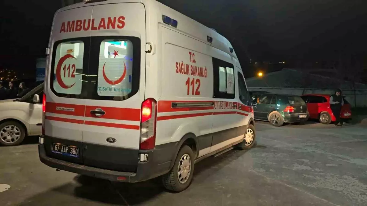 Balkondan Düşen Kız Çocuğu Ağır Yaralandı