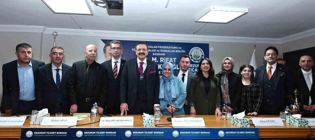 Hisarcıklıoğlu\'ndan ETB\'ye Ziyaret