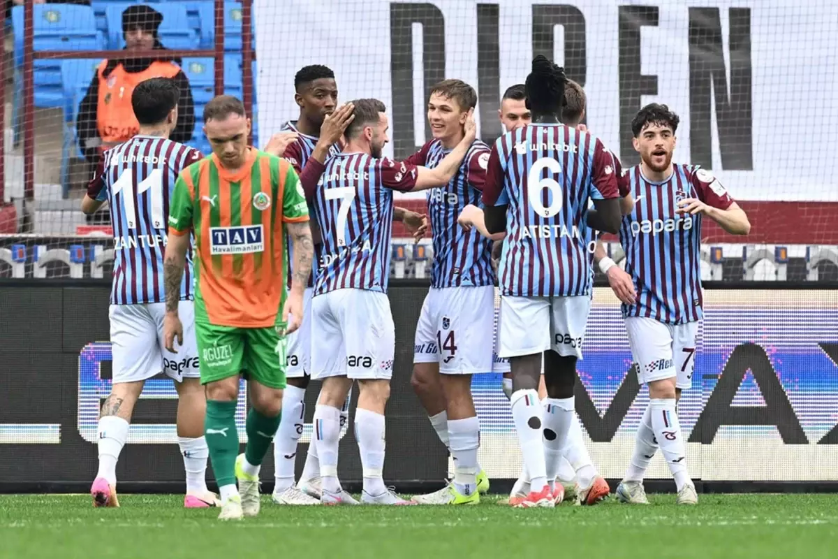 Trabzonspor, Alanyaspor\'u 4-3 mağlup etti