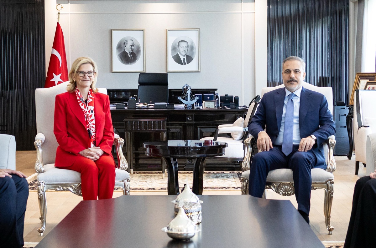 Hakan Fidan, Doreen Bogdan-Martin ile Görüştü