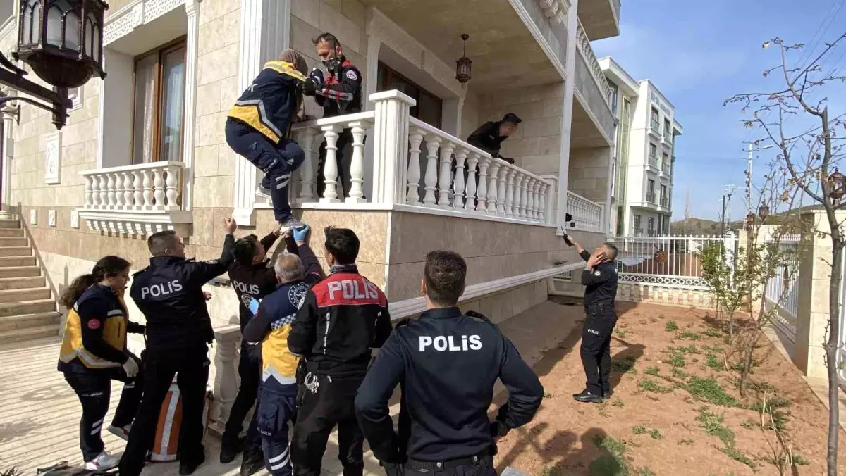 Aksaray\'da Çifte Cinayet: Emekli Astsubay Eşini Vurdu, Sonra İntihar Etti