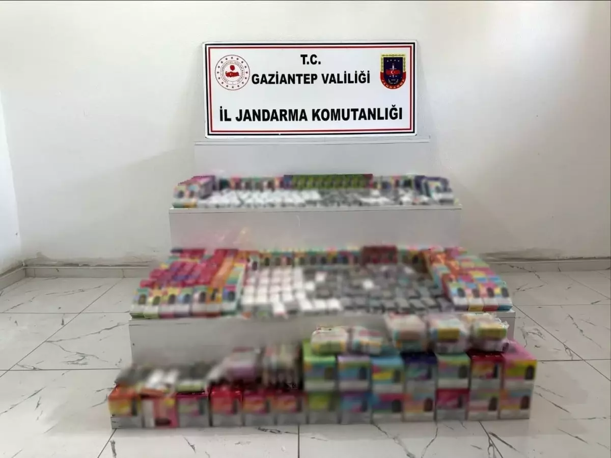 Gaziantep\'te 2 Milyon TL\'lik Kaçak Elektronik Sigara Ele Geçirildi