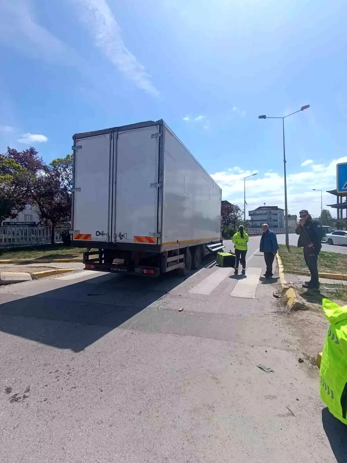 Gebze\'de Motosiklet-Kamyon Kazası