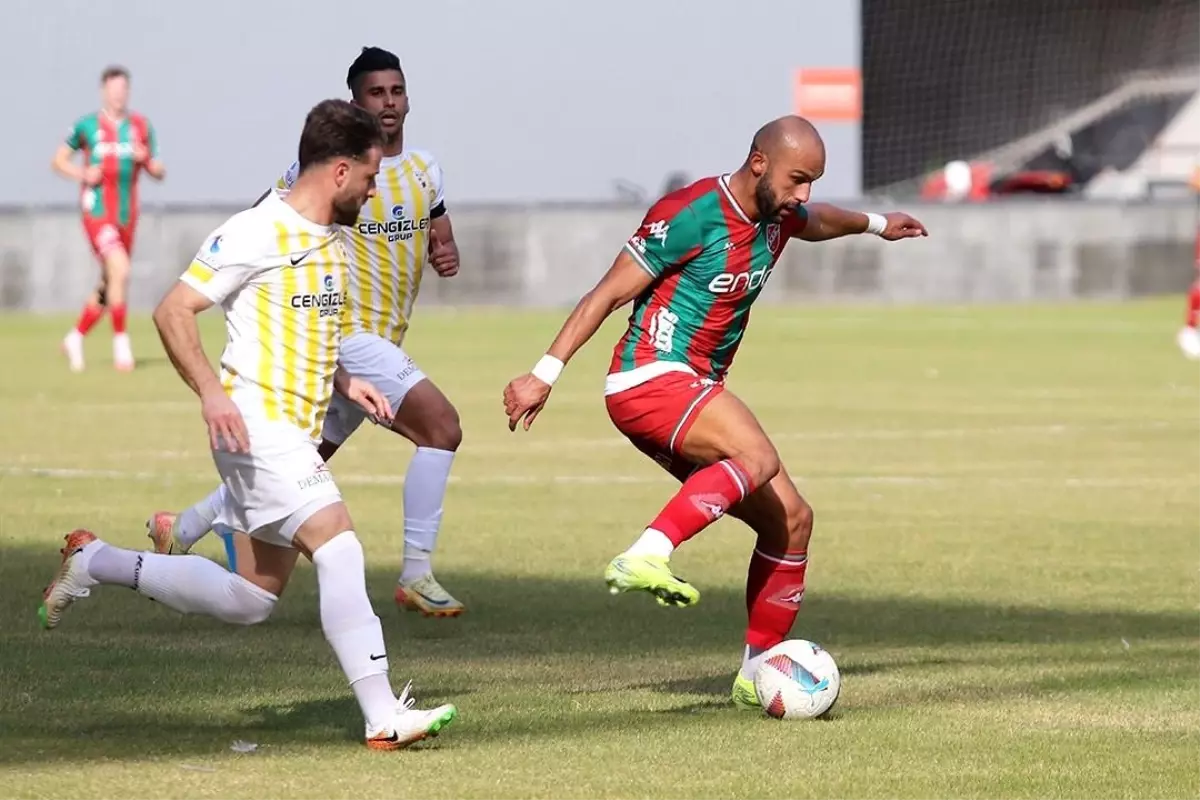 Karşıyaka\'nın Golcü Üçlüsü