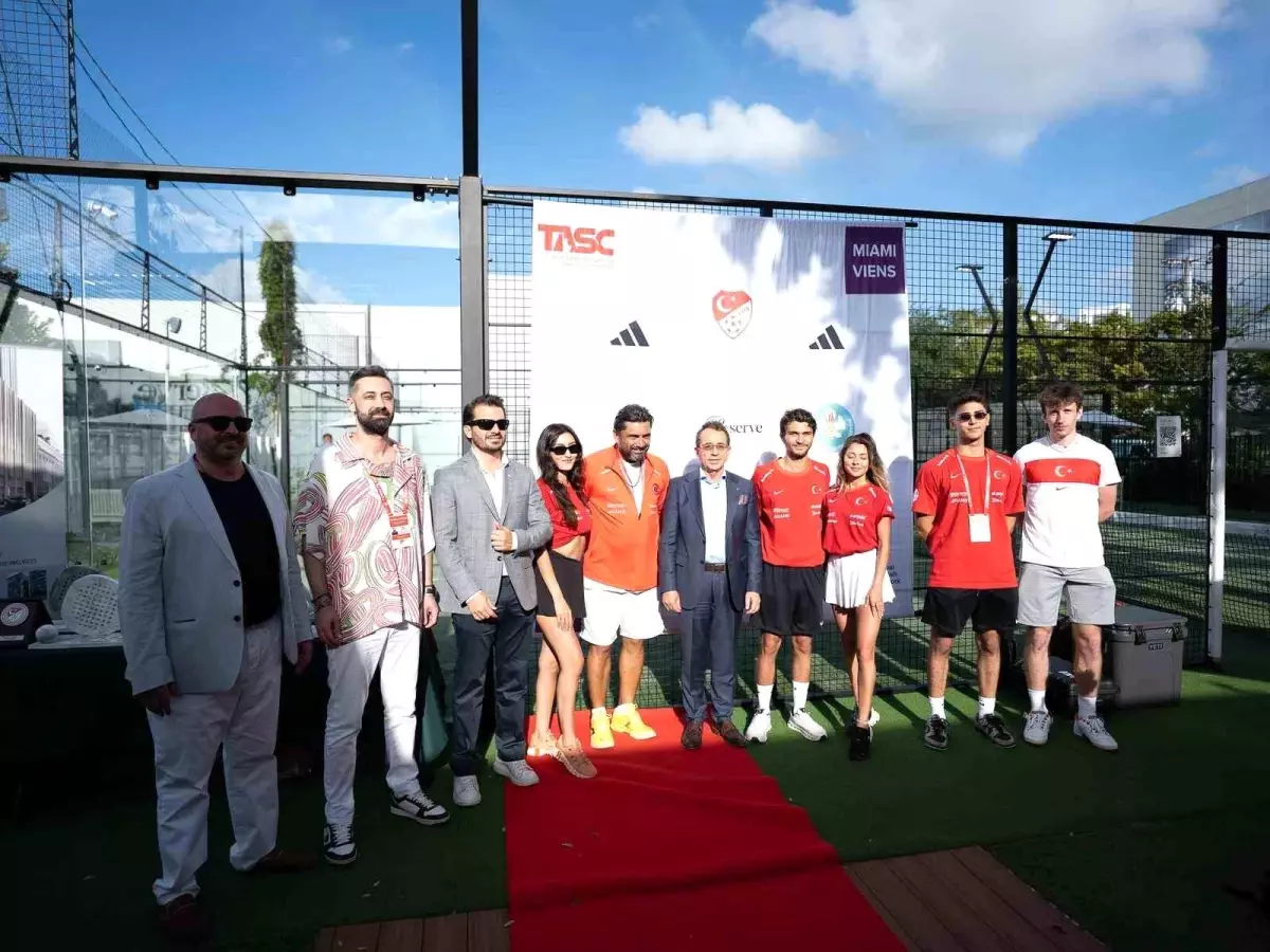 Miami\'de Padel & Soccer Turnuvası