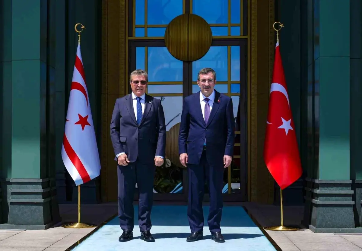 Cumhurbaşkanı Yardımcısı Yılmaz, KKTC Başbakanı Üstel ile görüştü