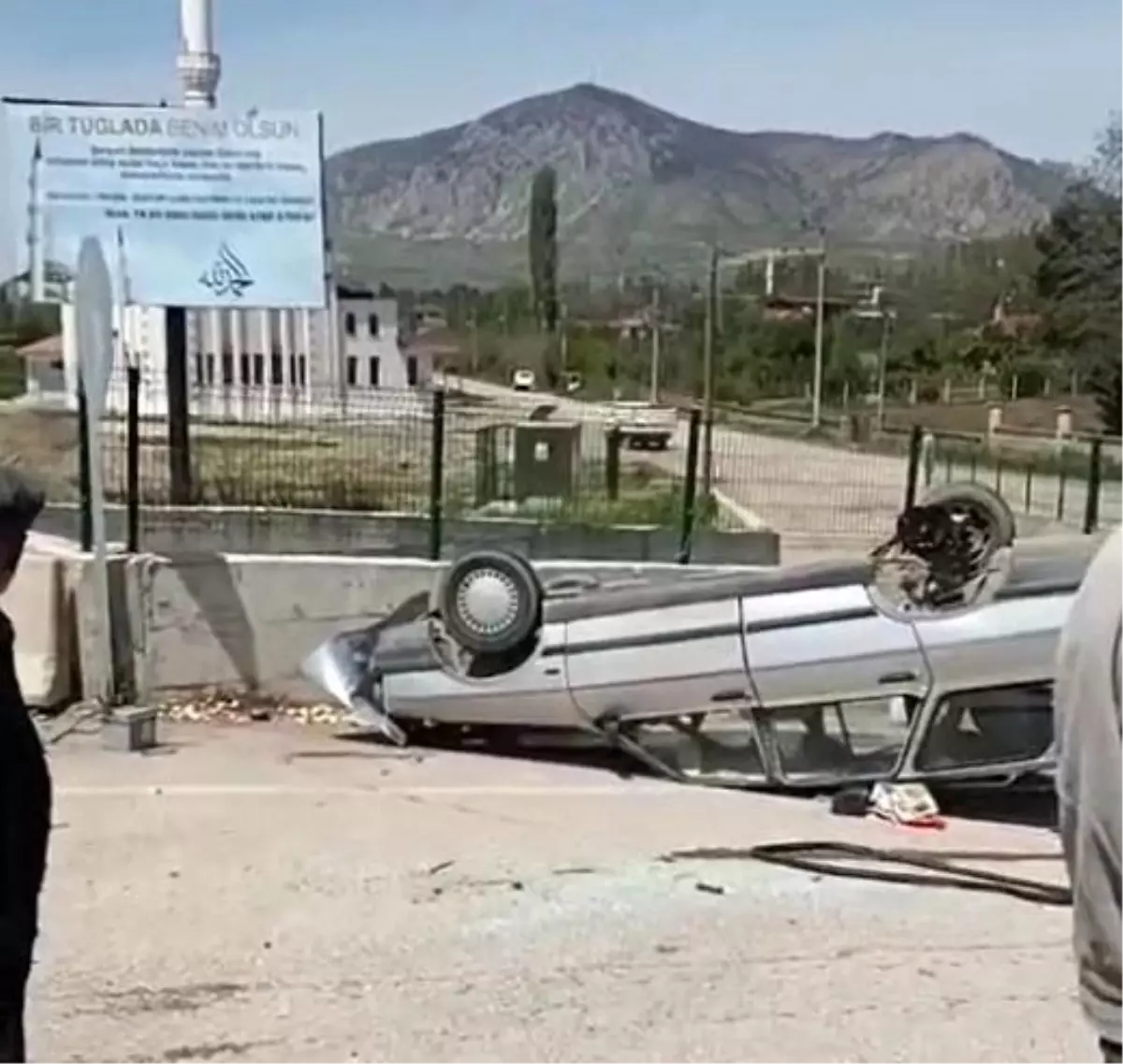 Tokat\'ta Kaza: 3 Yaralı