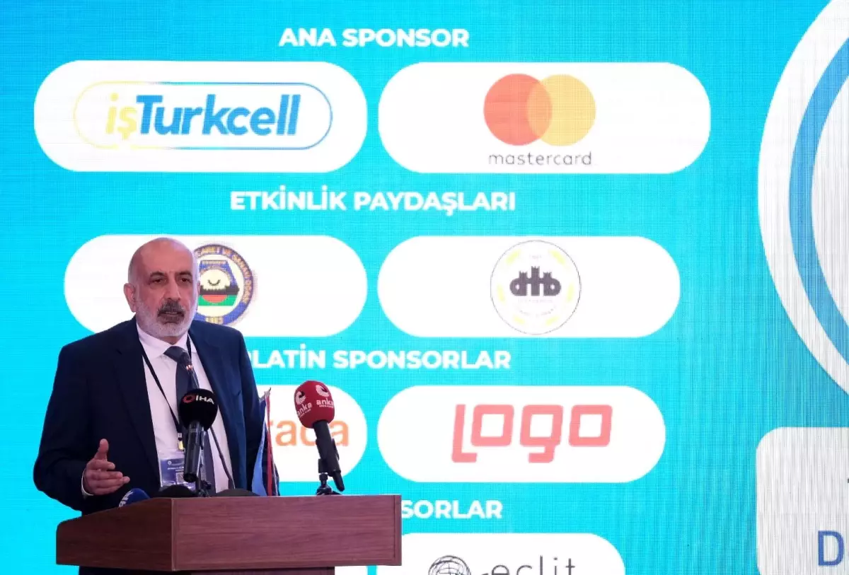 Diyarbakır\'da Dijital Dönüşüm Konferansı Gerçekleştirildi