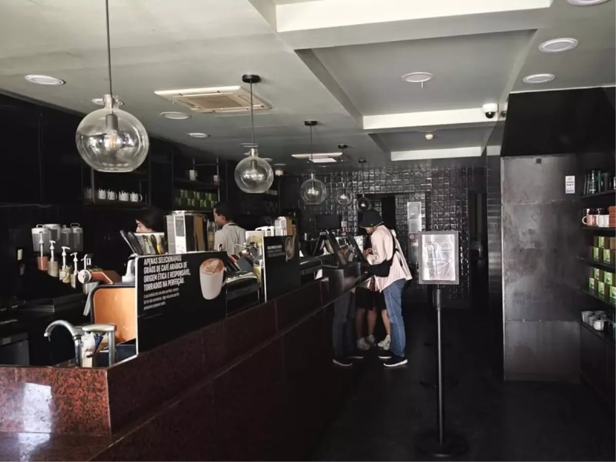 İspanya ve Portekiz\'de Elektrik Kesintisi Giderildi