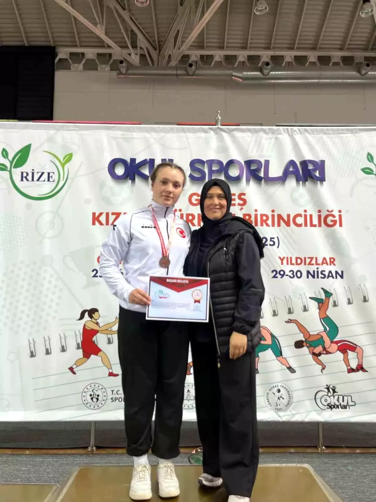 Mediha Nur Karakaya Türkiye Üçüncüsü Oldu