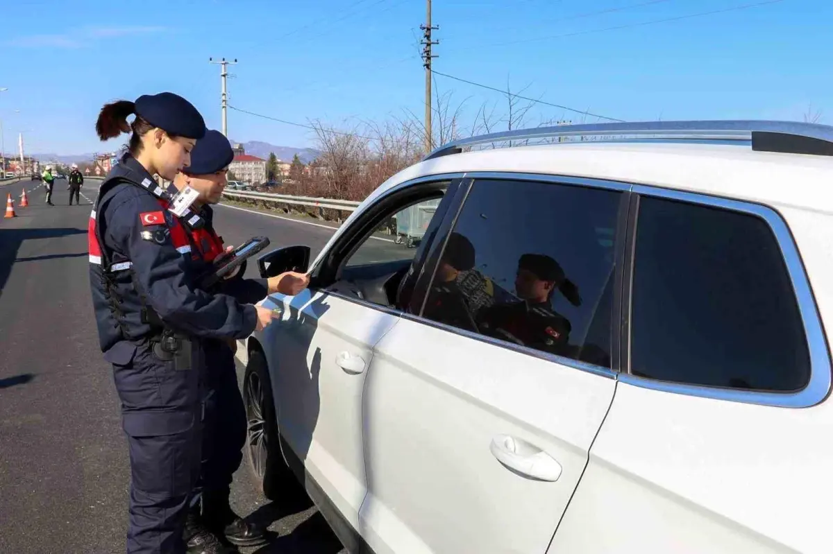 Ordu\'da Jandarma Operasyonu: 34 Şüpheli Yakalandı