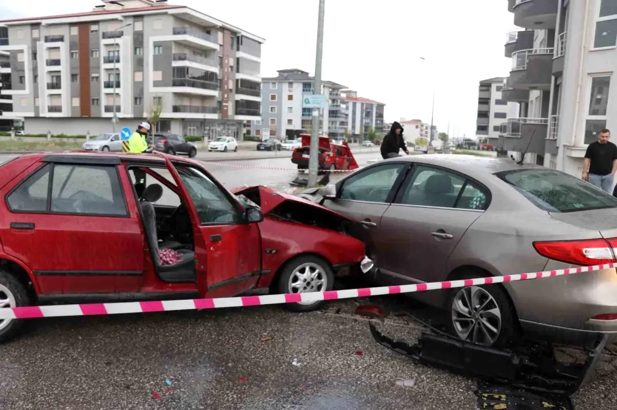 Denizli\'de Kazada 8 Yaralı
