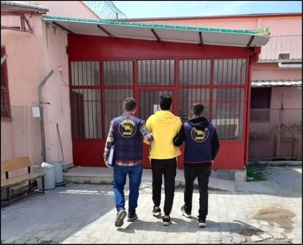 17 Yıl Hapis Cezalı Şahıs Eskişehir\'de Yakalandı