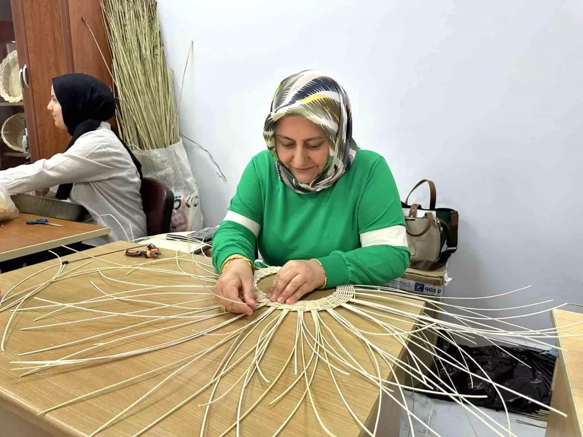 Aksaray\'da Sepet Örücülüğü Kursu