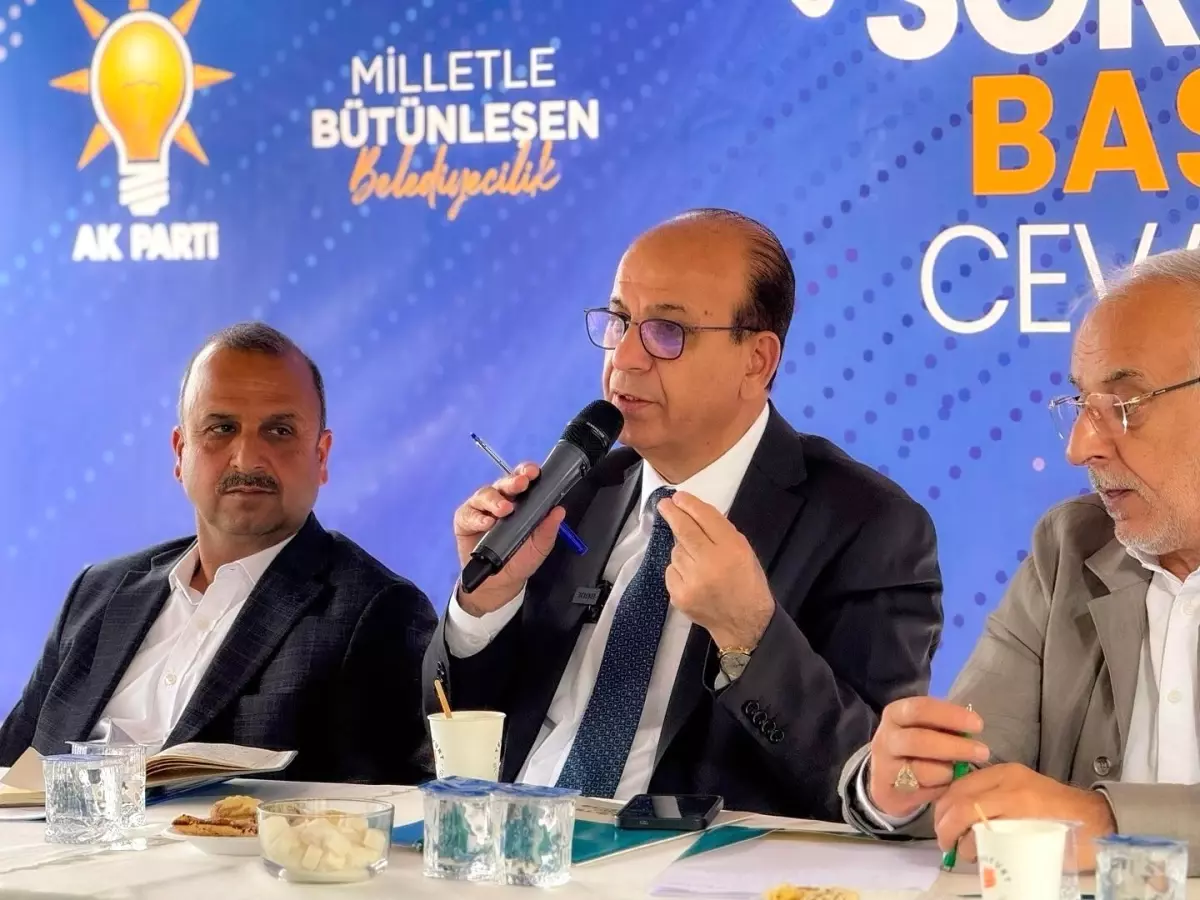 Prof. Dr. İlhan Geçit, Mahmutlu Mahallesi\'nde Vatandaşlarla Buluştu
