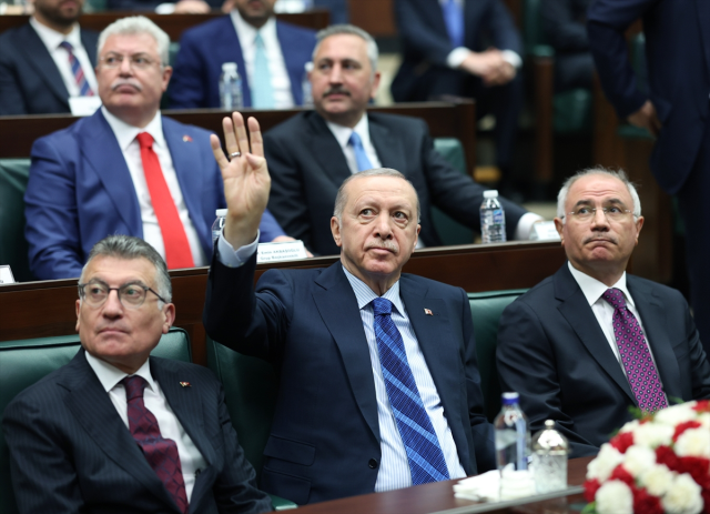 Cumhurbaşkanı Erdoğan'dan güvenlik kameralarının bantlanmasına ilk tepki Cumhurbaşkanı Erdoğan'dan güvenlik kameralarının bantlanmasına ilk tepki