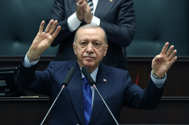 Cumhurbaşkanı Erdoğan'dan güvenlik kameralarının bantlanmasına ilk tepki Cumhurbaşkanı Erdoğan'dan güvenlik kameralarının bantlanmasına ilk tepki