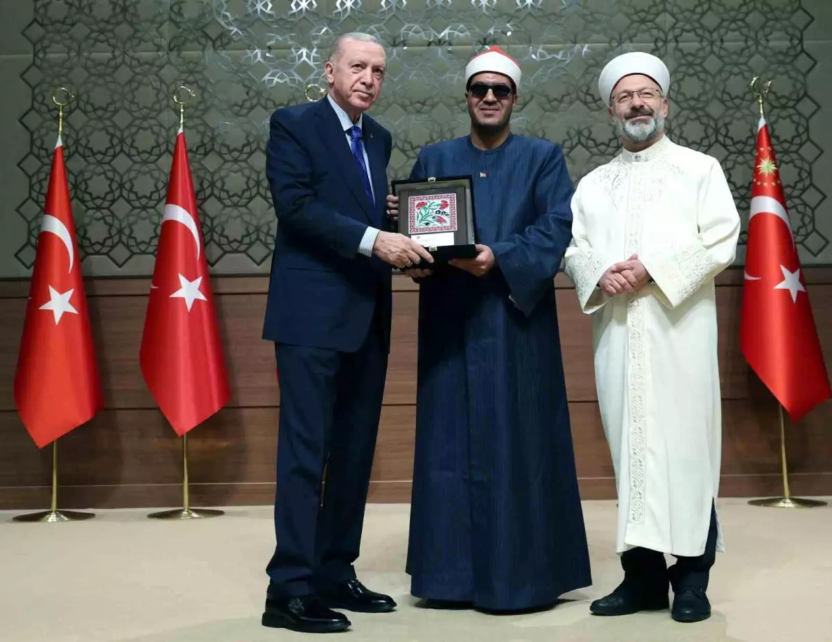 Cumhurbaşkanı Erdoğan: "Ya aslımıza dönecek ya da yapamadıklarımız için nedamet getirmeye devam edeceğiz"