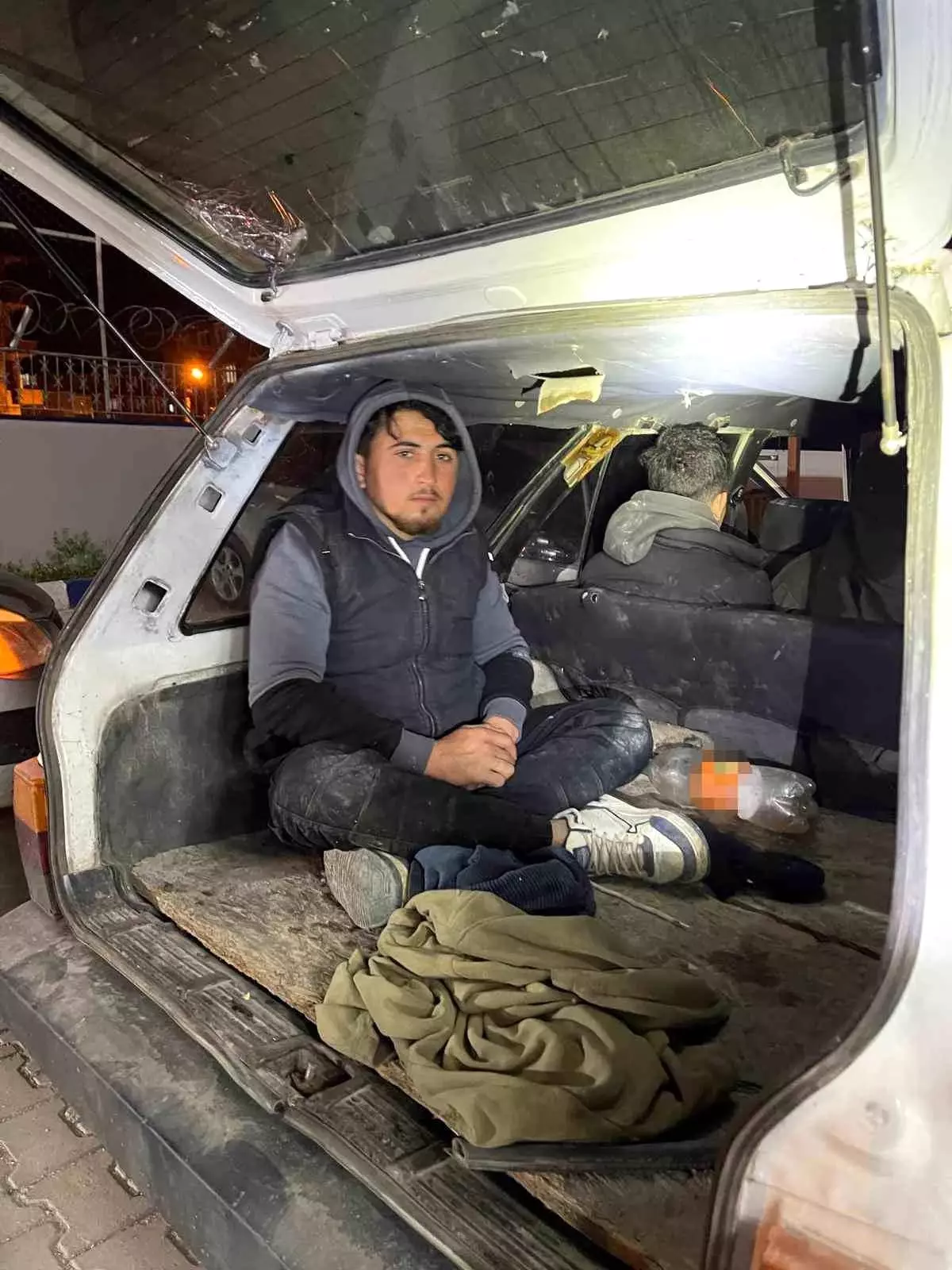 Hatay\'da Göçmen Kaçakçılığı Operasyonu