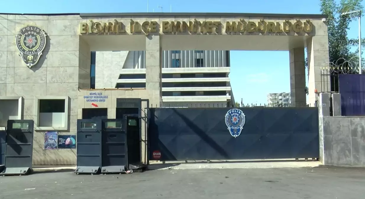 Rehber öğretmen şikayetçi oldu, kantinci tacizden gözaltına alındı