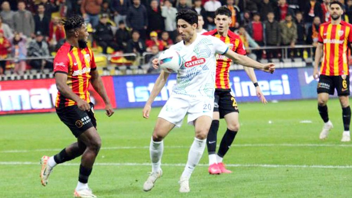 Kayserispor\'dan Tarihi Başarı