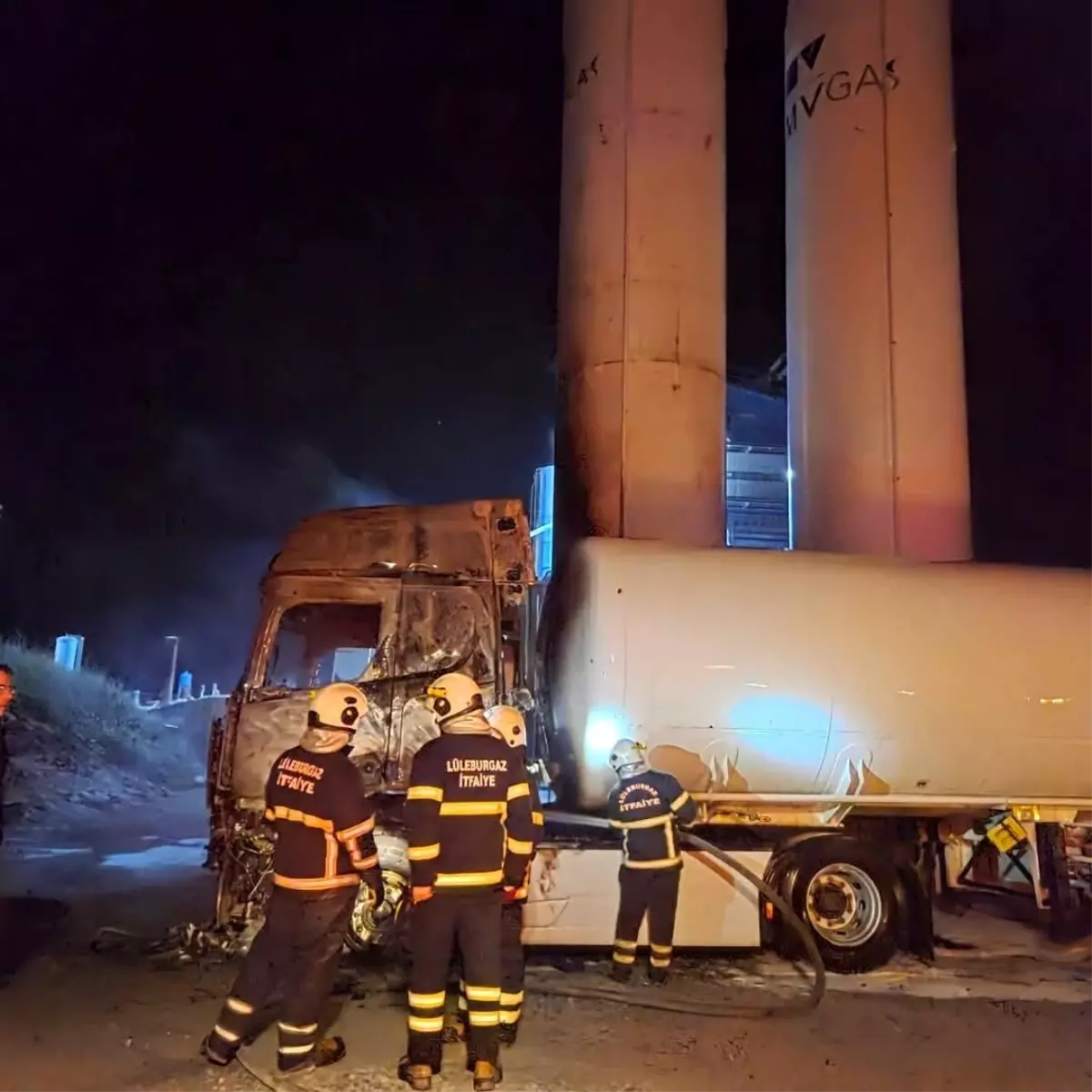 Lüleburgaz\'da LPG Tankerinde Yangın