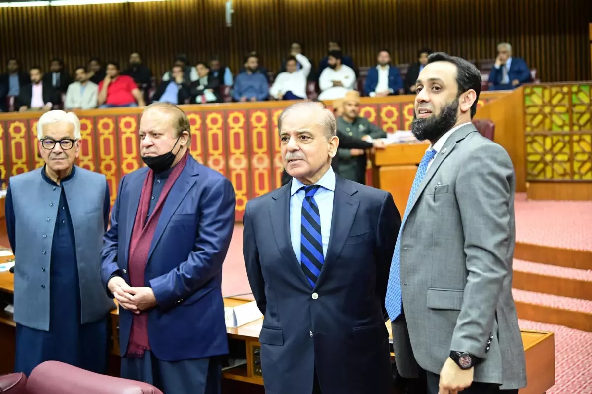 Pakistan: Hindistan Askeri Harekat Planlıyor