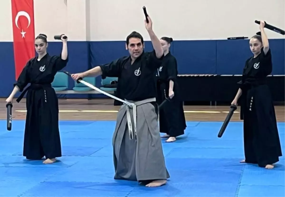 Tavşanlı\'da BUDO7 Sanat Semineri