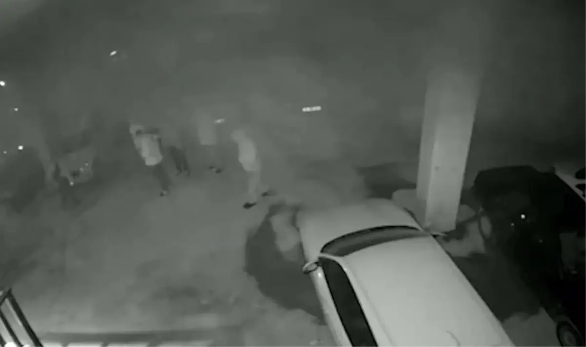 Bolu\'da Yangın: Otel Çalışanları Araçları İçin Müşterileri Unuttu