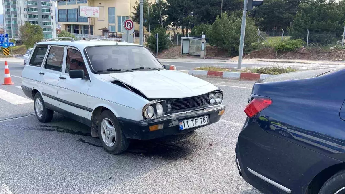 Bilecik\'te Trafik Kazası: 1 Yaralı