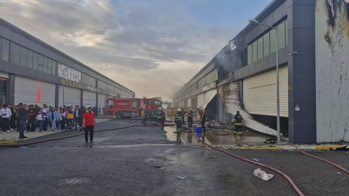 Diyarbakır\'da Oto Sanayi Sitesi\'nde Patlama