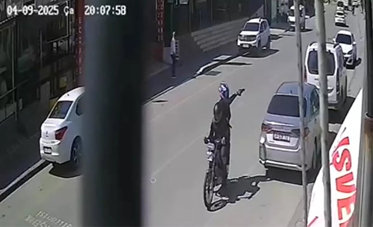 Didim\'de Emlak Ofisine Kurşunlama: 4 Şüpheli Yakalandı