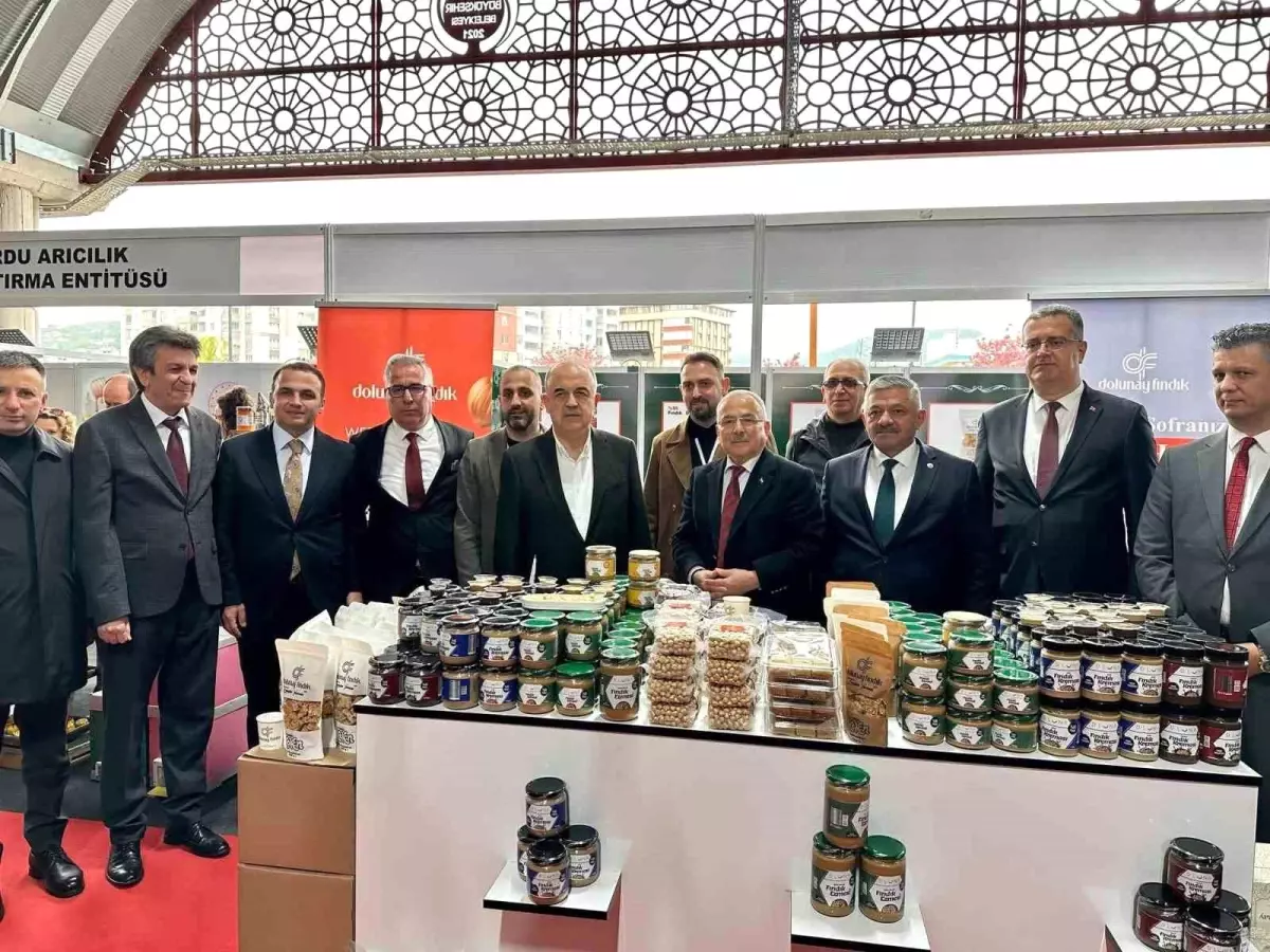 Ordu\'da Tarım, Hayvancılık ve Fındık Fuarı Açıldı