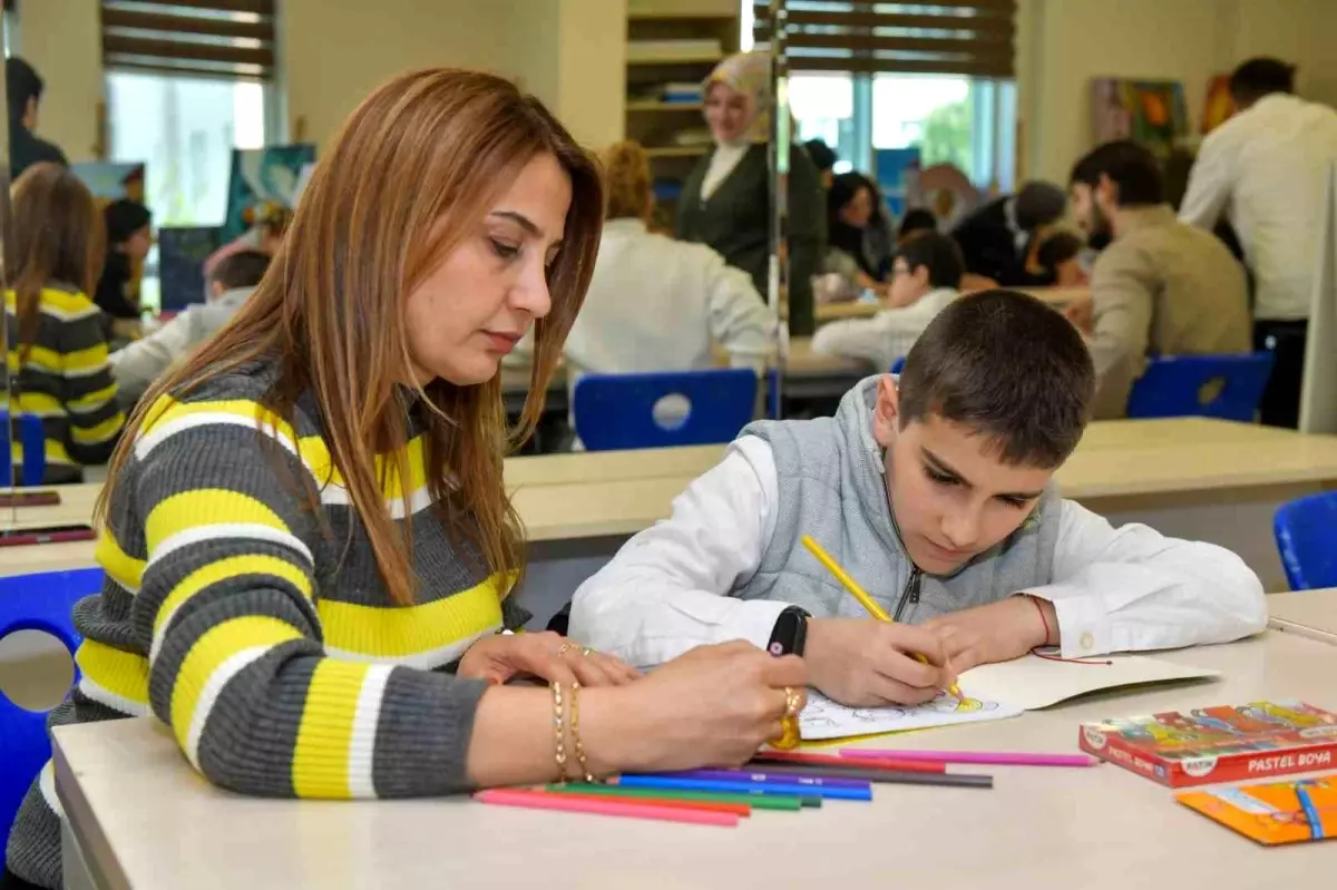 Esenyurt Belediyesi\'nden Özel Gereksinimli Çocuklara \'Engel Tanımayan Kalpler\' Etkinliği