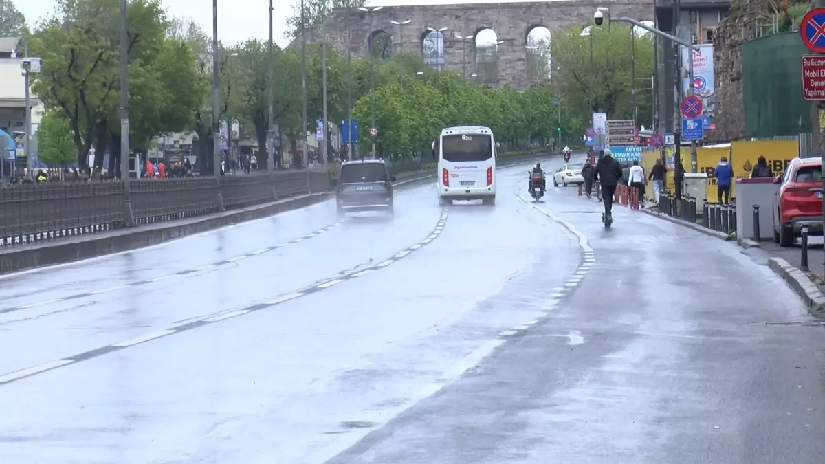 Saraçhane Yolları Yeniden Açıldı