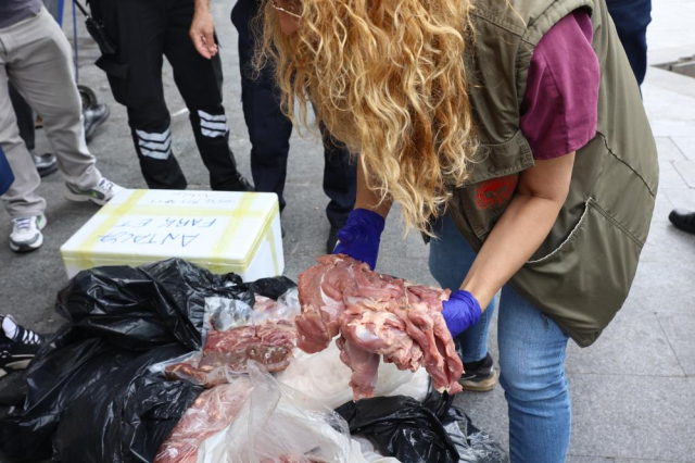Antalya'da Usulsüz Et Taşımacılığına Müdahale