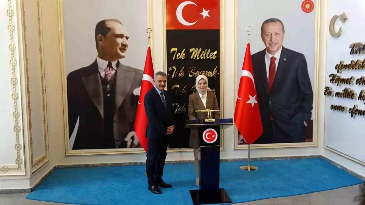 Bakan Göktaş Yozgat\'ta Nikah Şahidi Oldu