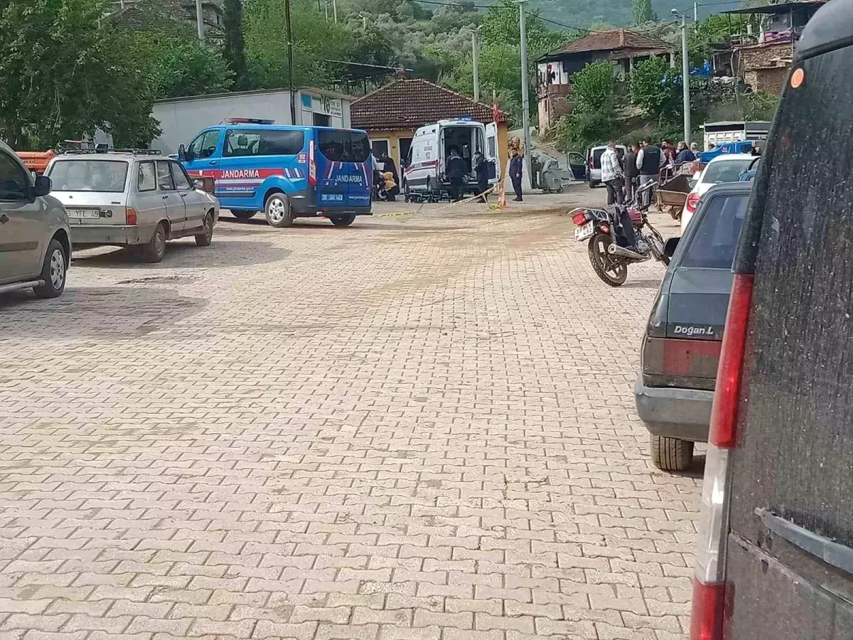 Tire\'de Av Tüfeğiyle Saldırı: 3 Yaralı, Şahıs Kaçtı