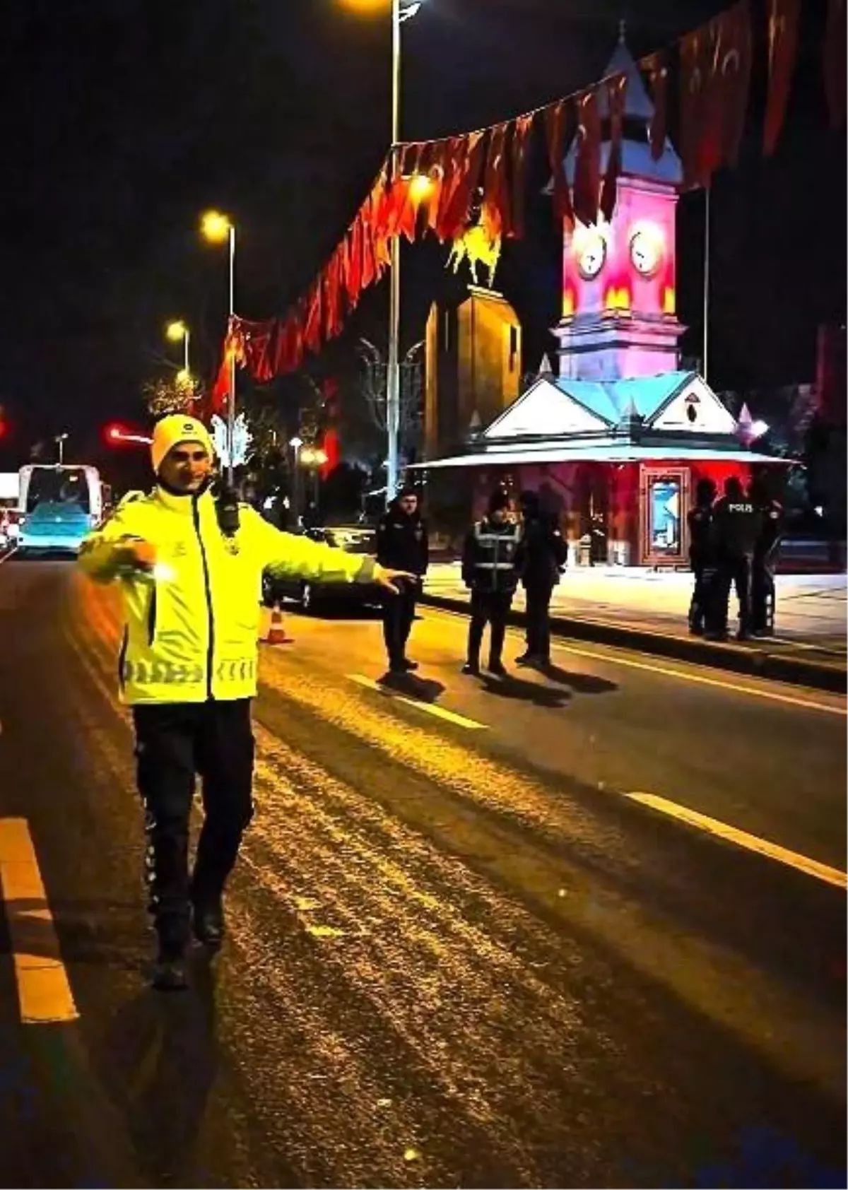 Kayseri\'de 10 Aranan Kişi Yakalandı